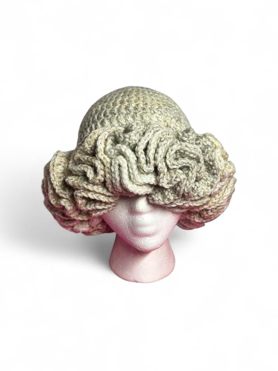 Ruffle hat
